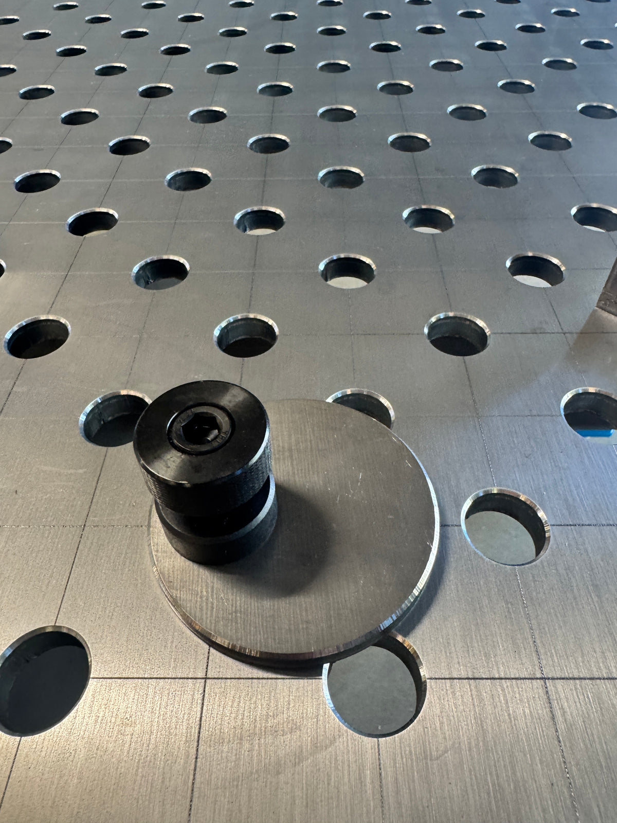 Runt excentriskt stopp D100 Ø28 10 mm