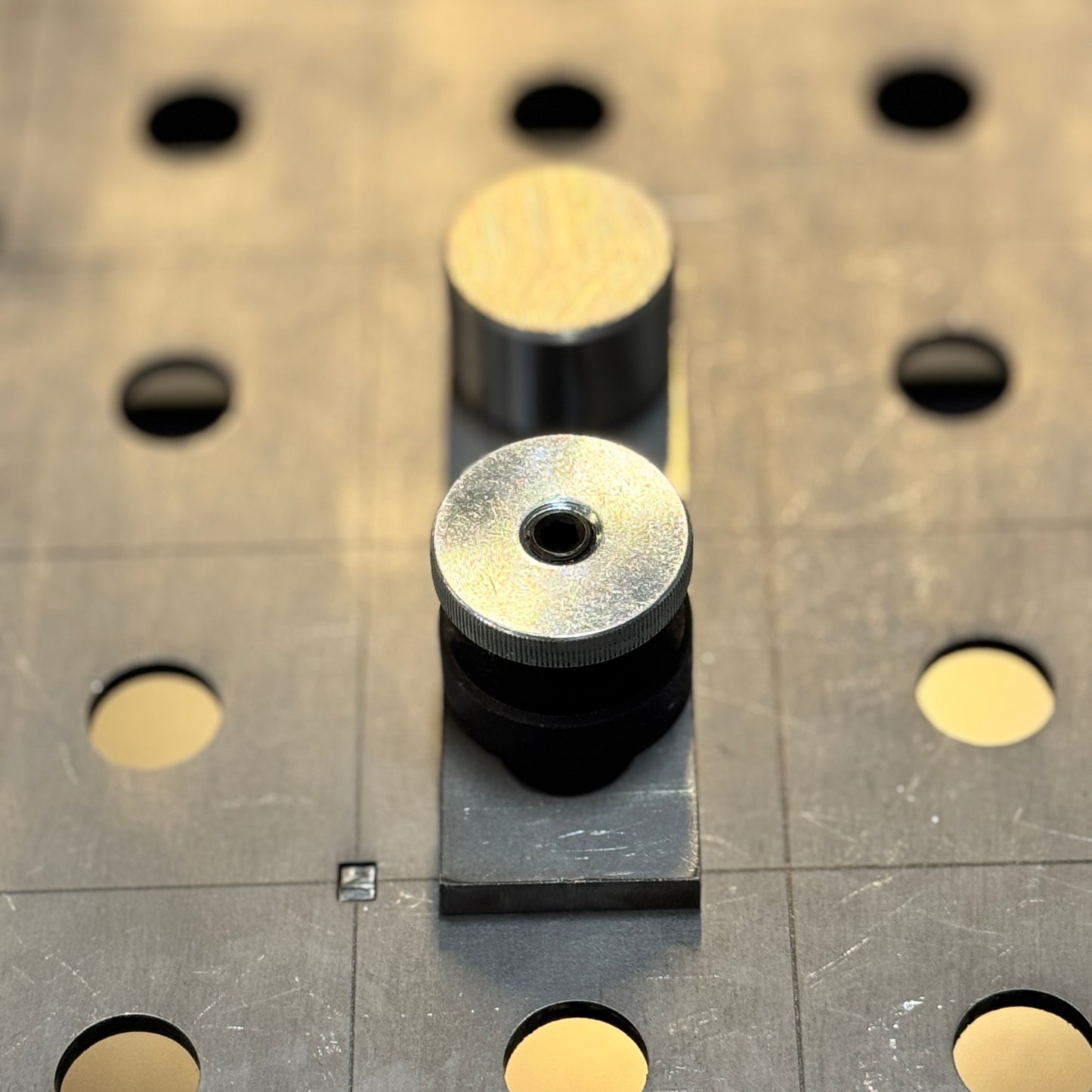 Pysäytin 100x30 6 mm