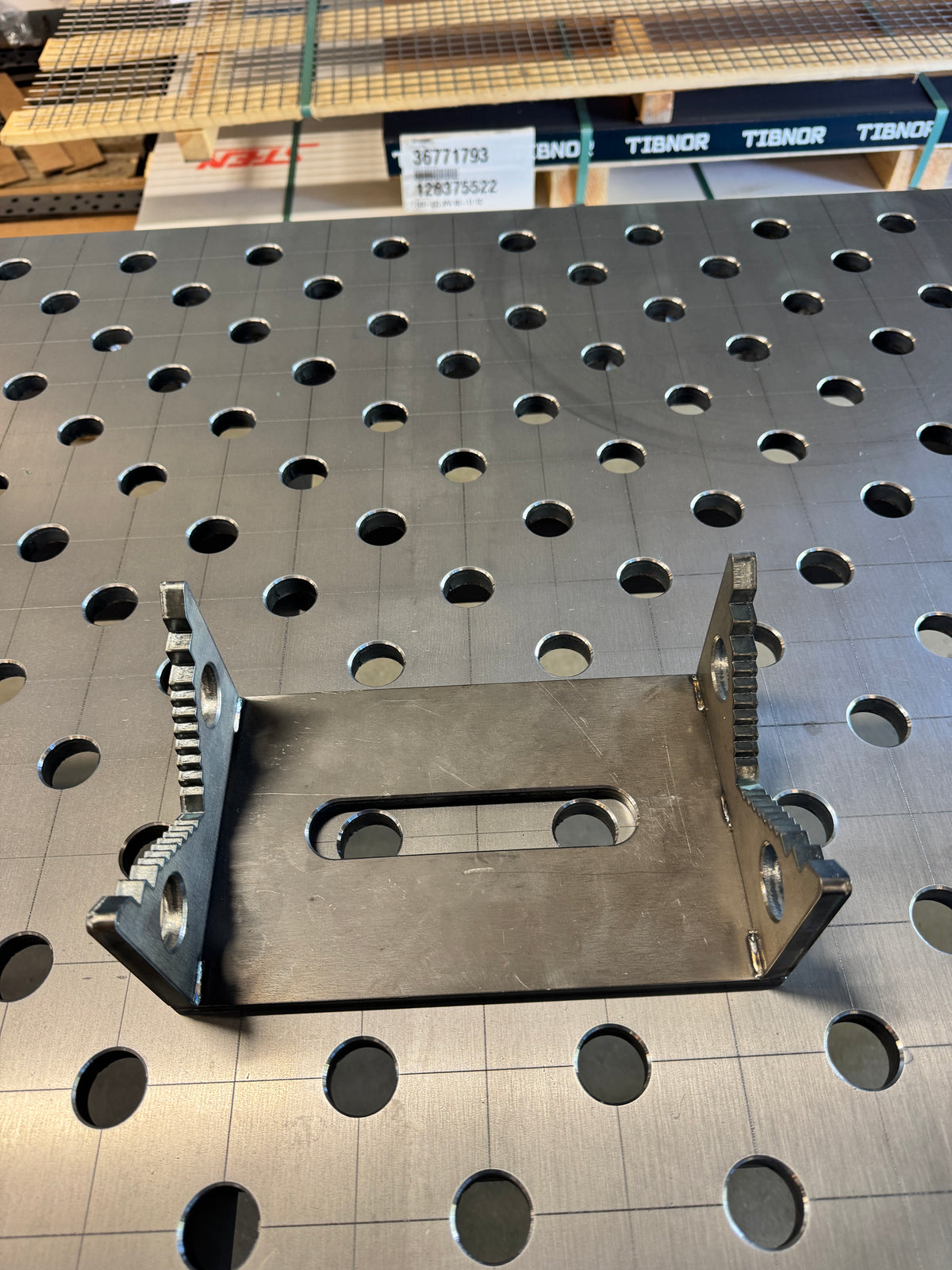 Rörstöd PRO 10 250x150x100 Ø28