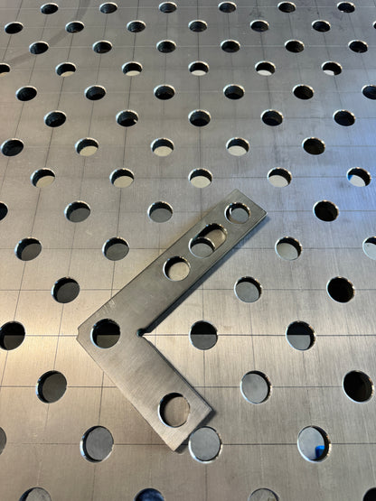 Platt vinkel 150x250 mm Ø28 10 mm