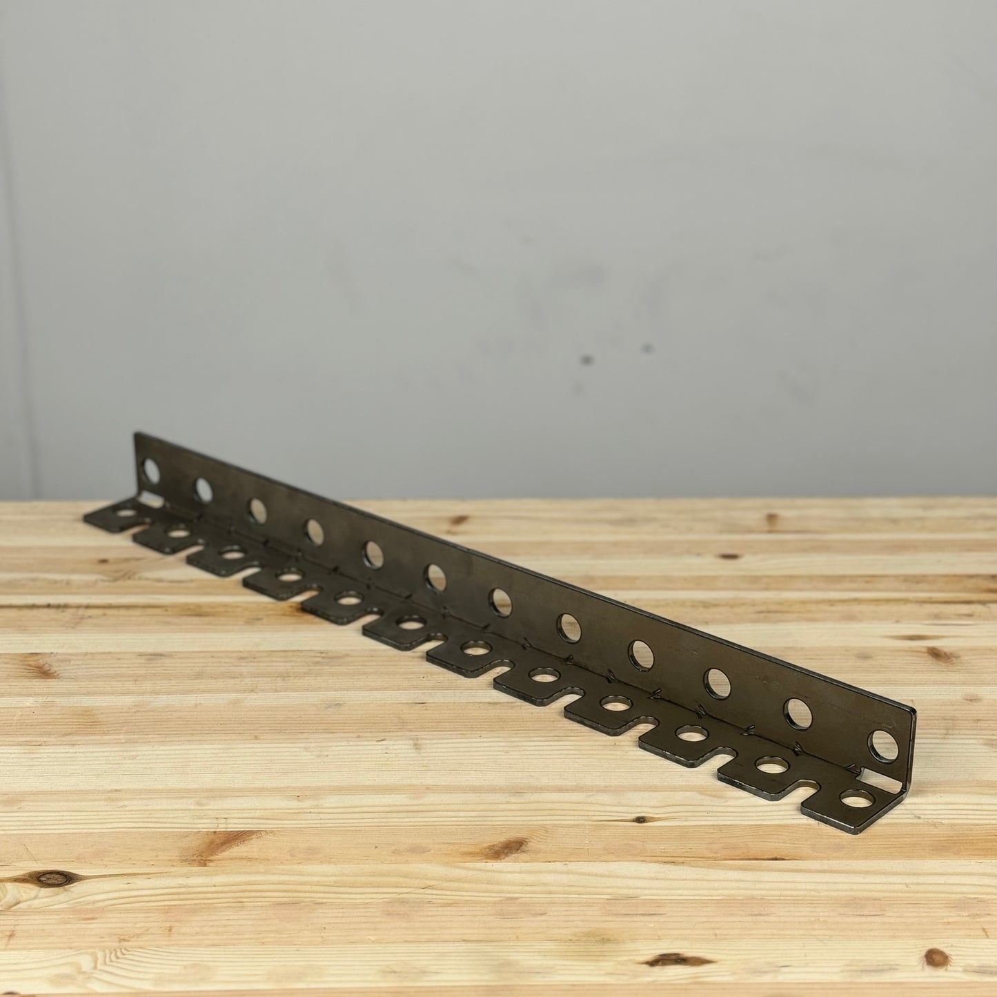 Umetalli verkkokauppa Perforated metal angle 590x50x50 4 mm Umetalli Accessories Slotted angle