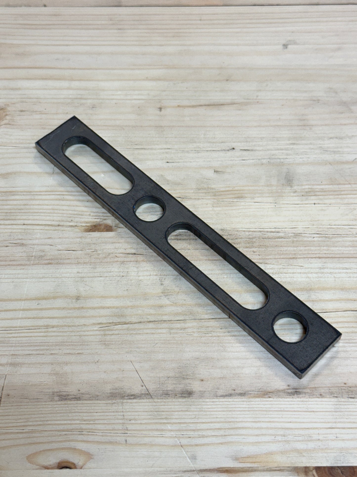 Stop Bar 200x30 6 mm