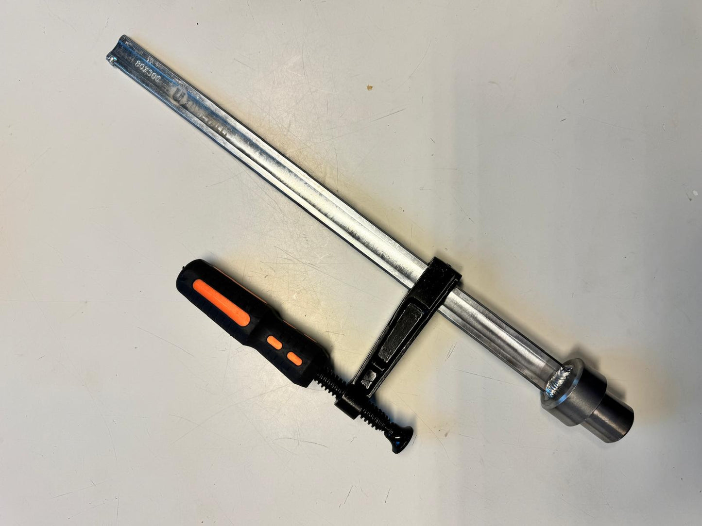 Fastening Clamp 80x300 Ø28